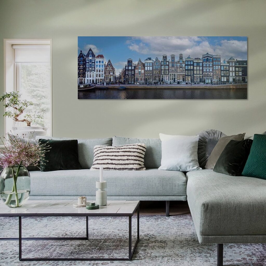 Car-free residential area, panorama of historic canal houses on the Herengracht in Amsterdam